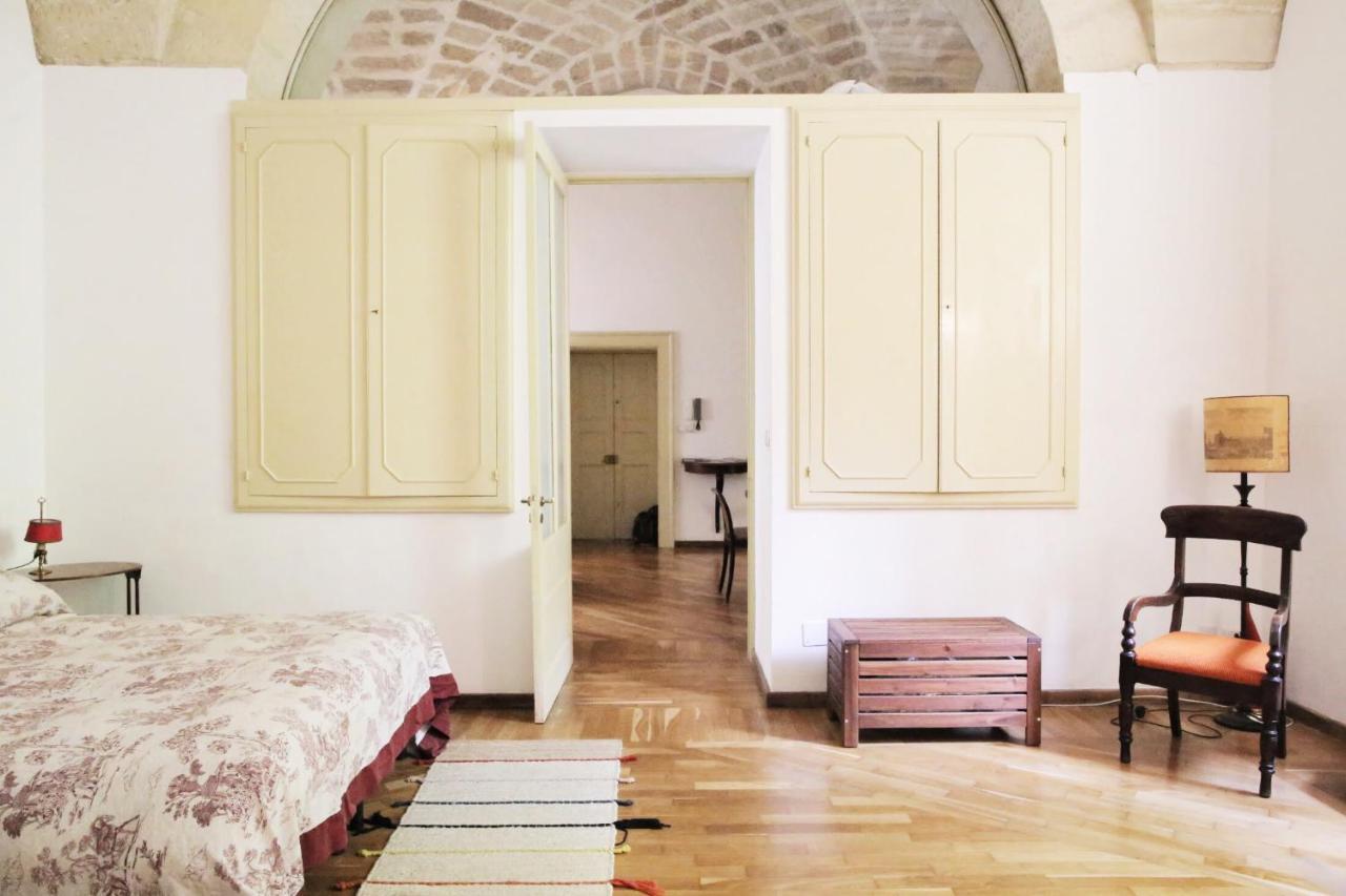 Garden Suite At Palazzo Famularo 레체 외부 사진